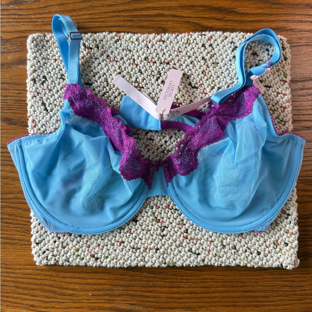 Victoria's Secret Tease Unlined Blue and Purple Lace Trim Bra - NWT
